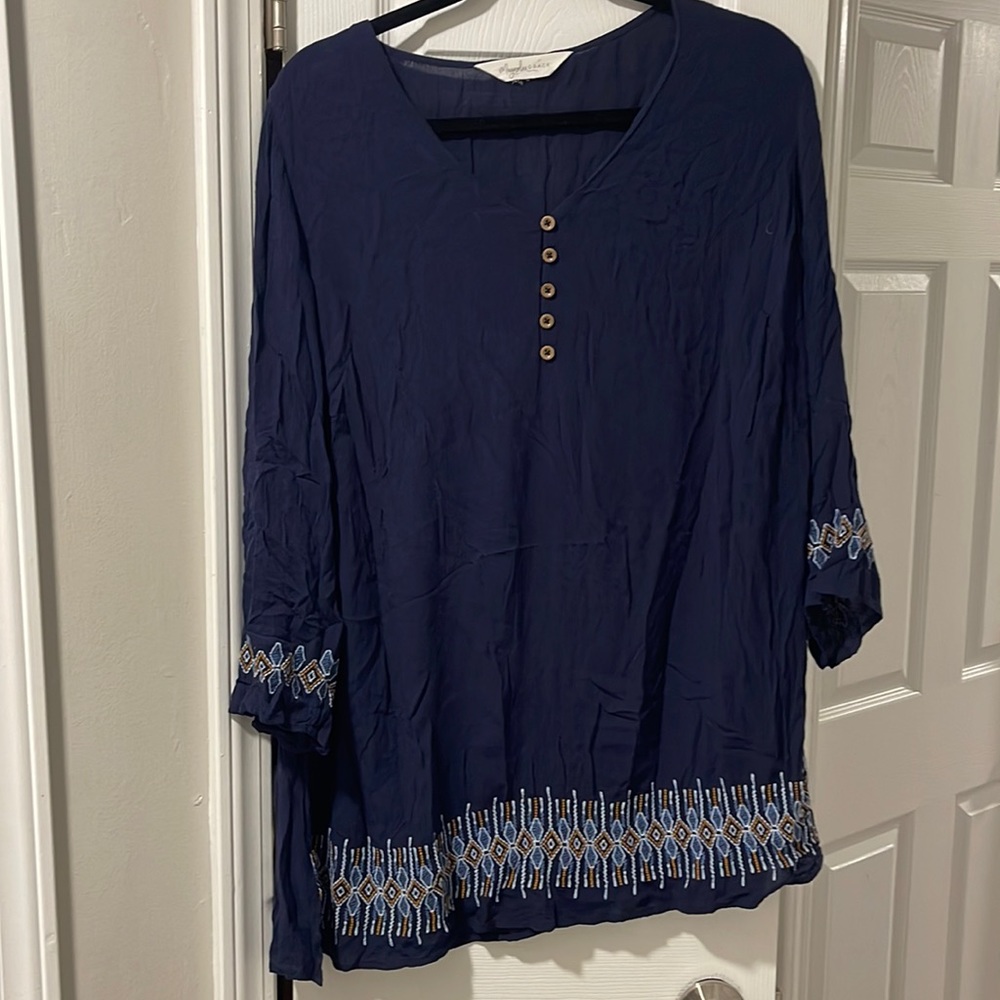 Tunic top by magnolia grace size 1v